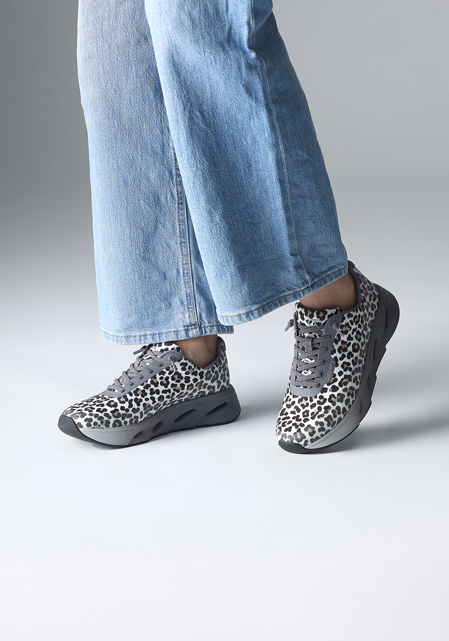 Tenhaag 0005-100 Leo